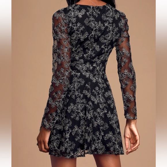 Lulus Enraptured Embroidered Lace Skater Dress Fairy Cocktail Party Holidays NWT - Picture 4 of 11